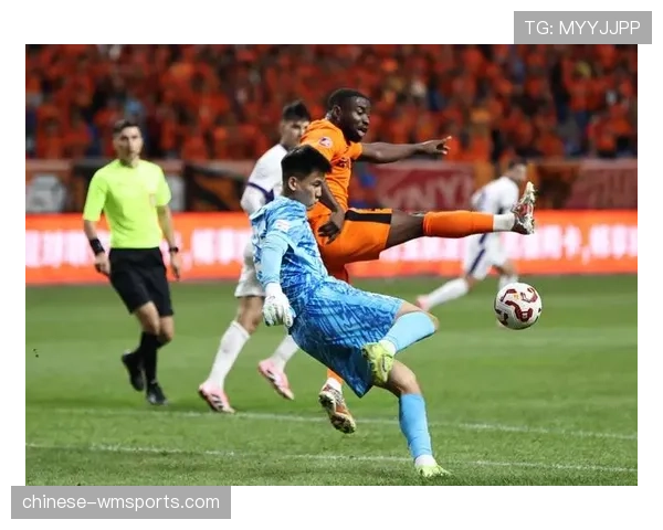 玉昆与津门虎激战四外援对决三外援 侯永永谢伟军领衔首发阵容